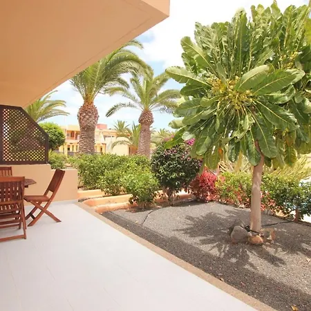 Papaya Dunes With Pool By Holidays Апартаменты *
