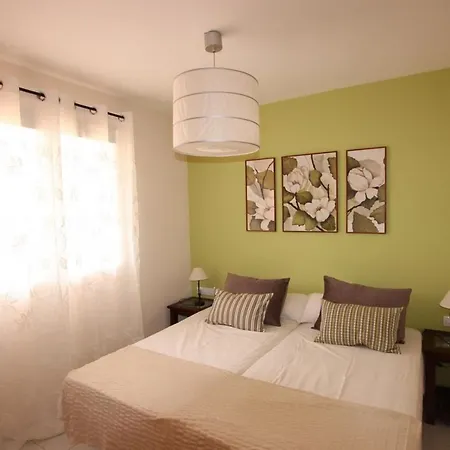 Апартаменты Papaya Dunes With Pool By Holidays