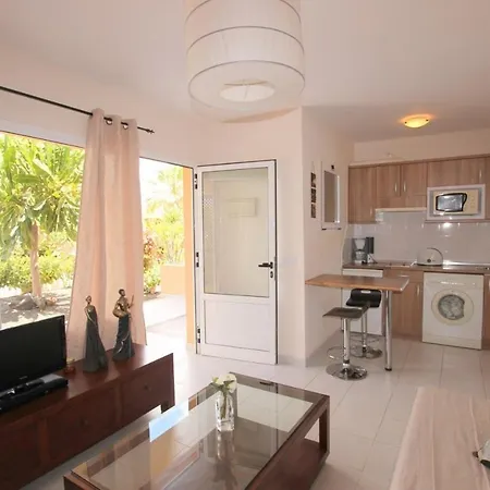 Papaya Dunes With Pool By Holidays Apartment