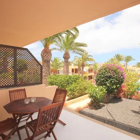Papaya Dunes With Pool By Holidays Апартаменты *