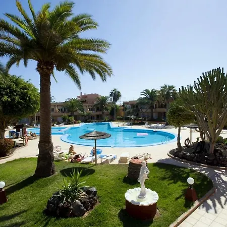 Papaya Dunes With Pool By Holidays Апартаменты Коральео